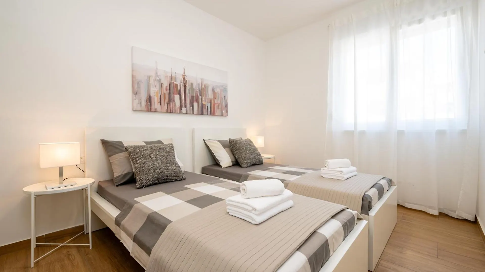 Apartment Sarana טרוגיר